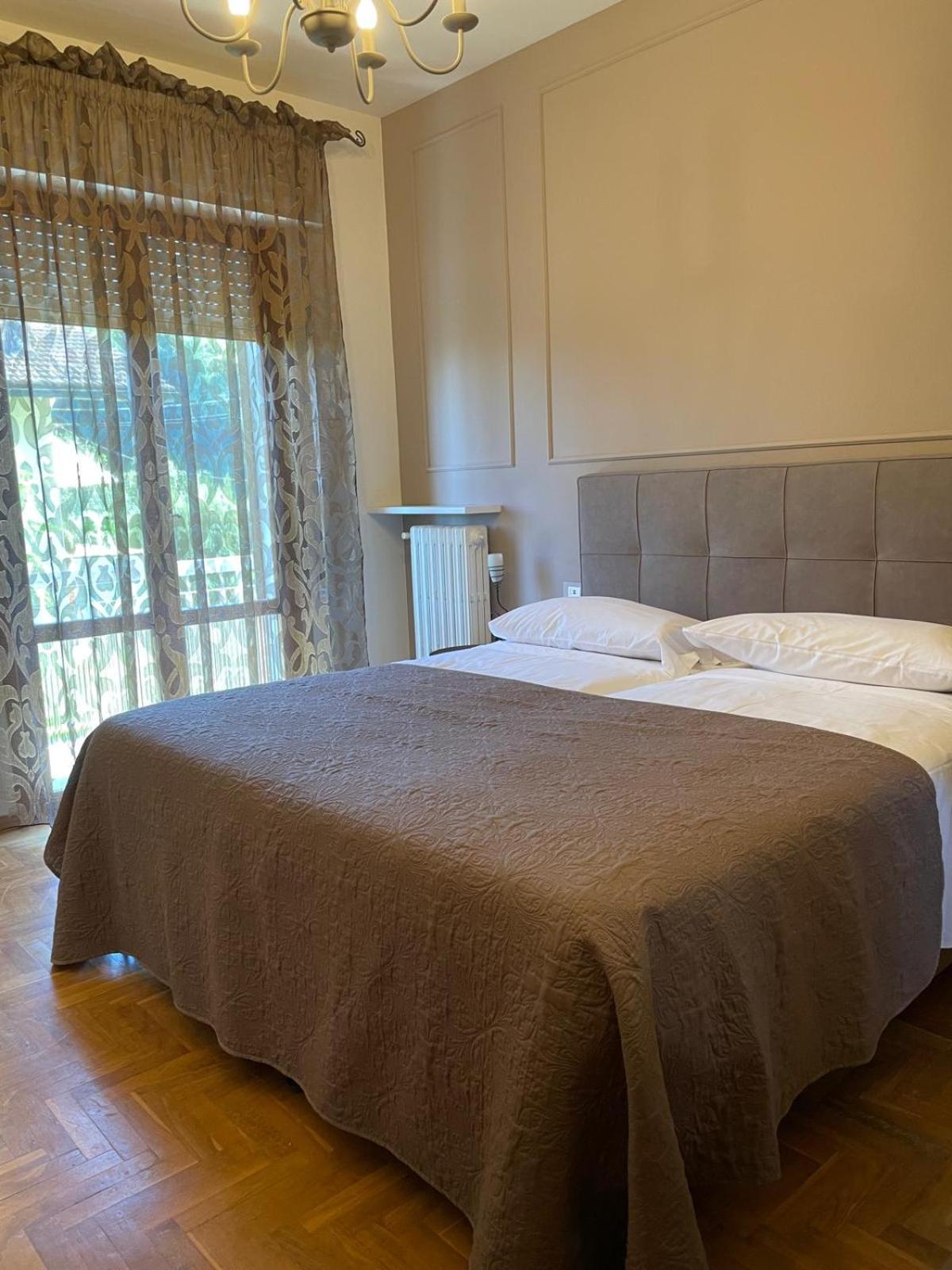 Residenza Sandrini Gambassi Terme Zewnętrze zdjęcie